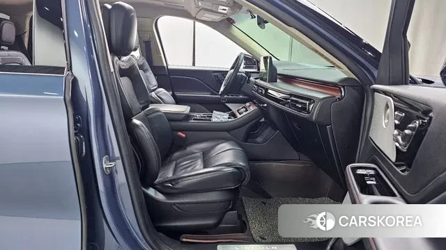 Lincoln Aviator 2nd generation 2020 Синий из Кореи, фото 2