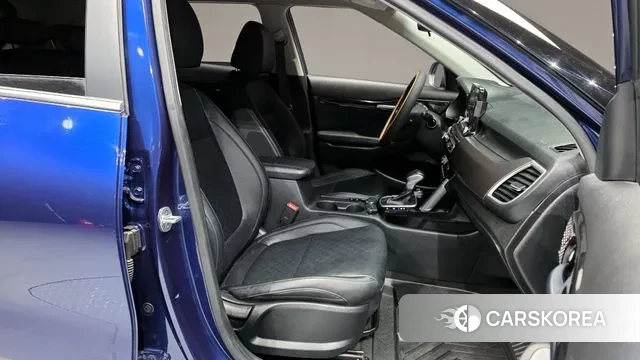 Kia Seltos 2020 Синий из Кореи, фото 2