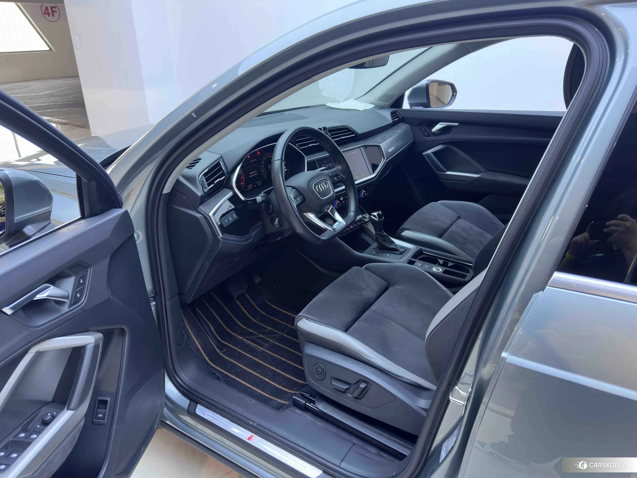 Audi Q3 2022 Зеленый из Китая, фото 2