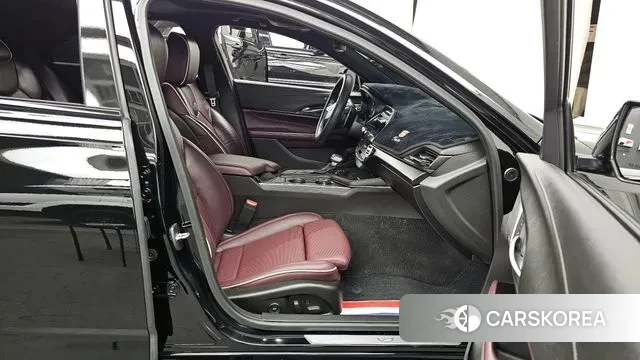 Cadillac CT4 2020 Черный из Кореи, фото 2