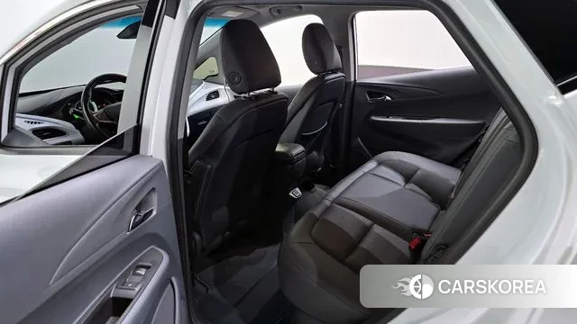 Chevrolet (GM Daewoo) Bolt EV 2021 Белый из Кореи, фото 2
