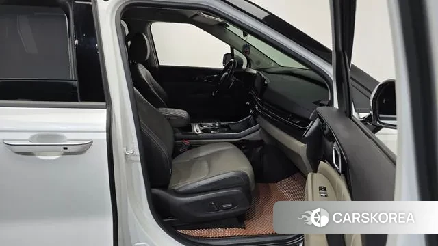 Kia The New Carnival 4th Generation 2024 Белый из Кореи, фото 2