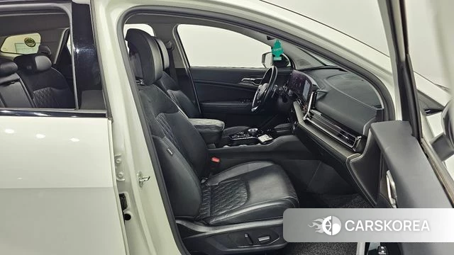 Kia Sportage 5th Generation 2021 Белый из Кореи, фото 2