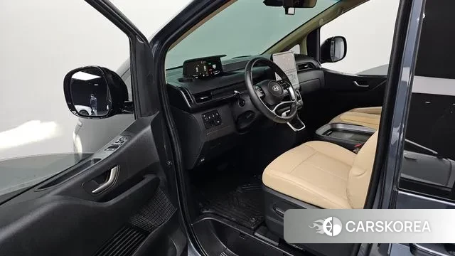 Hyundai Staria 2024 Серый из Кореи, фото 2