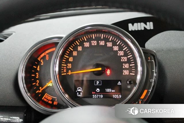 Mini Cooper D Clubman 2018 Серебристо-серый из Кореи, фото 2