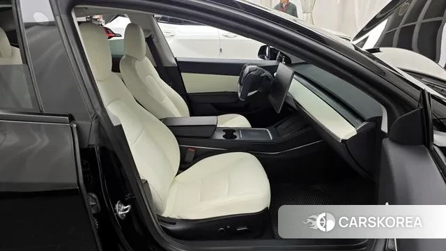 Tesla Model 3 2021 Черный из Кореи, фото 2