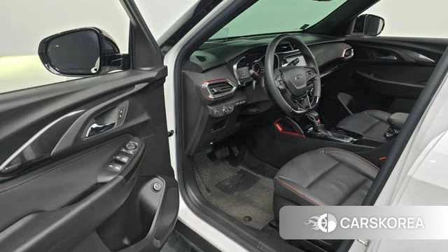 Chevrolet (GM Daewoo) Trailblazer 2022 Белый из Кореи, фото 2