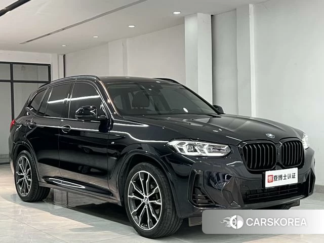 BMW X3 2022 Черный из Китая, фото 2