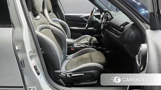 Mini Cooper S Clubman 2021 Серебряный из Кореи, фото 2