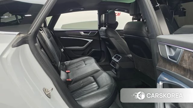 Audi A7 (4K) 2021 Белый из Кореи, фото 2