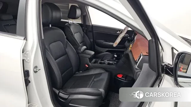 Kia Sportage 4th Generation 2018 Белый из Кореи, фото 2