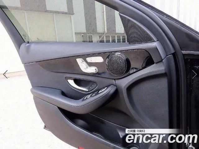 Mercedes-Benz C-Class W205 id 2881972 из Кореи 2