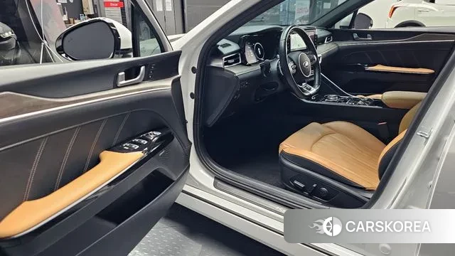 Kia K5 3rd generation 2021 Черный из Кореи, фото 2