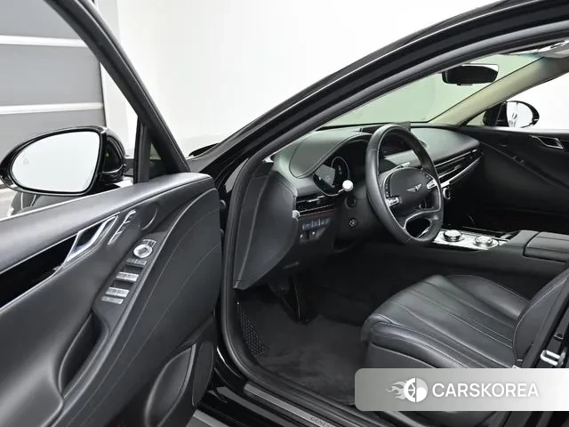 Genesis G80 (RG3) 2023 Черный из Кореи, фото 2