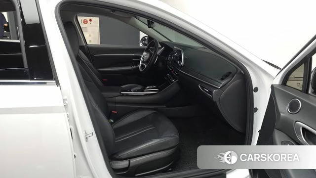 Hyundai Sonata (DN8) 2021 Белый из Кореи, фото 2