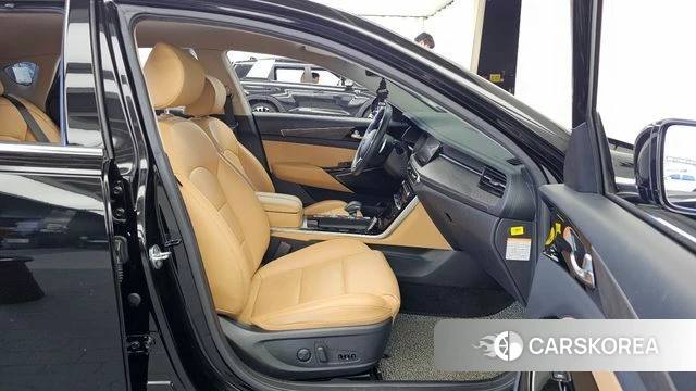 Kia K7 Premier Hybrid 2021 Черный из Кореи, фото 2