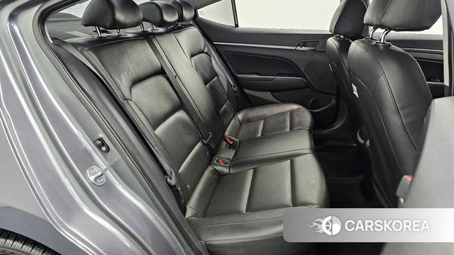 Hyundai Avante AD 2018 Серый из Кореи, фото 2