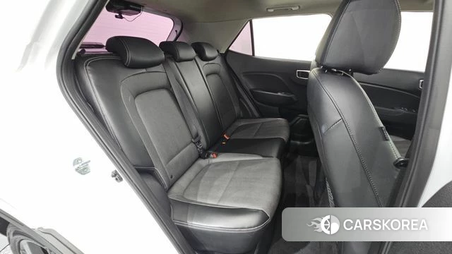 Hyundai Venue 2019 Белый из Кореи, фото 2