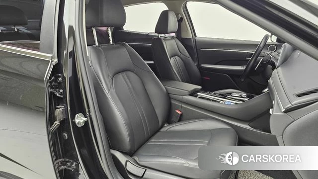 Hyundai Sonata (DN8) 2020 Черный из Кореи, фото 2