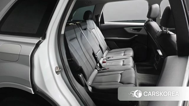 Audi Q7 (4M) 2022 Белый из Кореи, фото 2