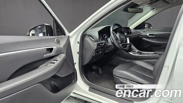 Hyundai Sonata (DN8) id 2696654 из Кореи 2