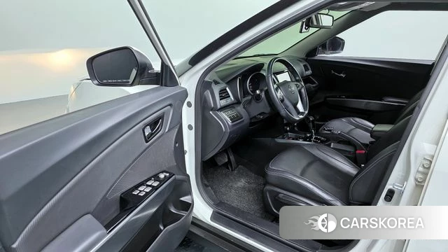 Ssangyong Tivoli Armor 2018 Белый из Кореи, фото 2