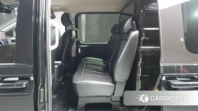 Hyundai Staria 2021 Черный из Кореи, фото 2