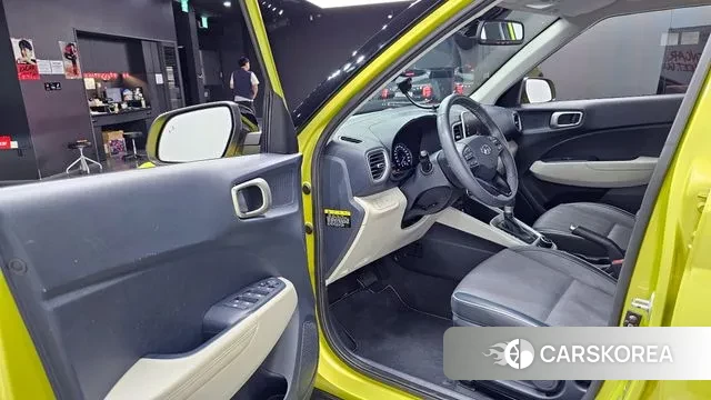 Hyundai Venue 2019 Светло-зеленый из Кореи, фото 2