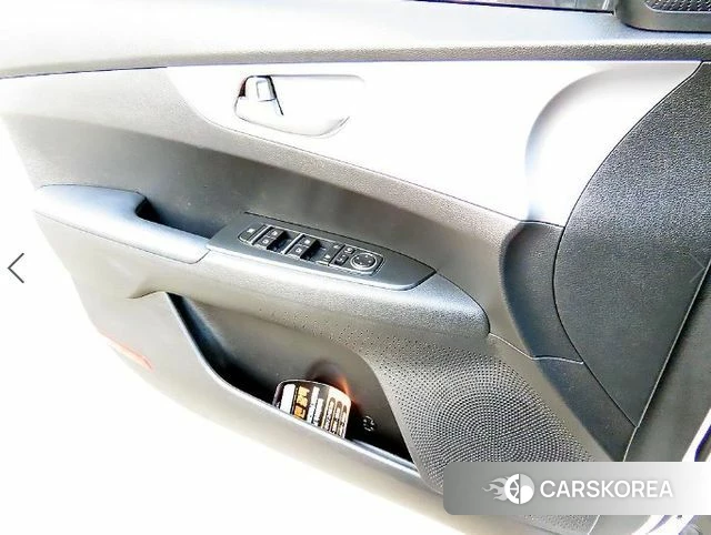 Kia The New K3 2nd generation 2021 Белый из Кореи, фото 2