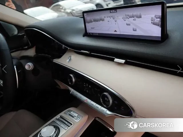 Genesis GV70 2022 Белый из Кореи, фото 2