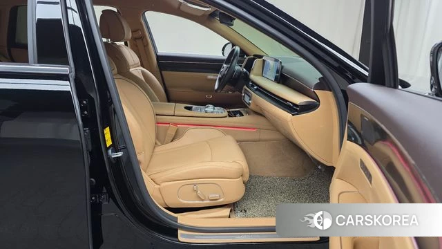Genesis G90 (RS4) 2024 Черный из Кореи, фото 2