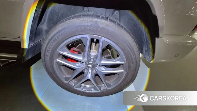 Mercedes-Benz G-Class W463b 2024 Белый из Кореи, фото 2