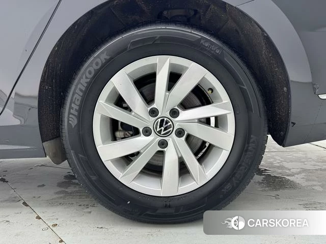 Volkswagen Passat 2023 Черный из Китая, фото 2