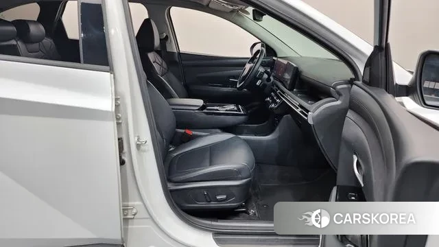 Hyundai The New Tucson (NX4) 2024 Белый из Кореи, фото 2