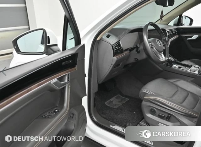 Volkswagen Touareg 3rd generation id 3872931 из Кореи 2