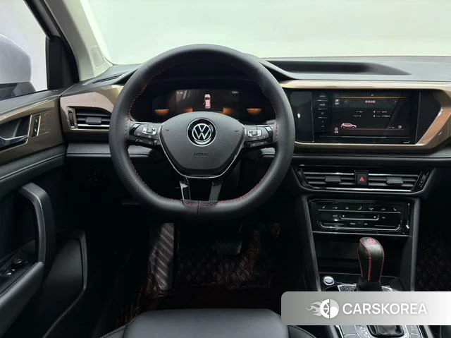 Volkswagen Tuyue 2022 Белый из Китая, фото 2