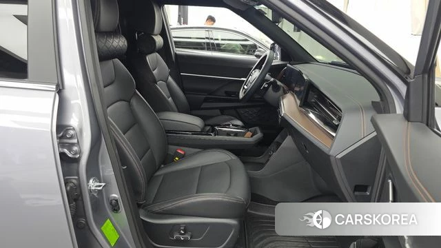 Ssangyong The New Torres 2025 Серебристо-серый из Кореи, фото 2