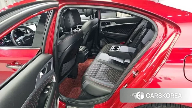 Genesis G70 2019 Красный из Кореи, фото 2