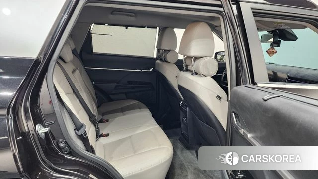 Ssangyong Torres 2023 Черный из Кореи, фото 2