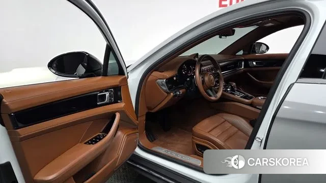 Porsche Panamera (971) 2021 Белый из Кореи, фото 2