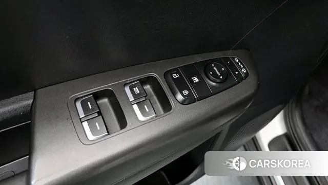 Kia Sportage The Bold 2018 Белый из Кореи, фото 2