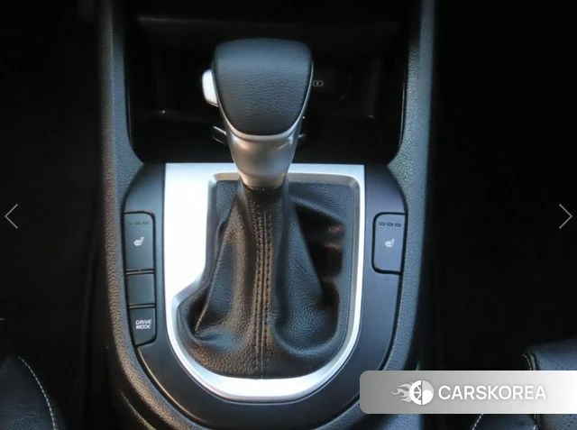 Kia The New K3 2nd generation 2023 Белый из Кореи, фото 2