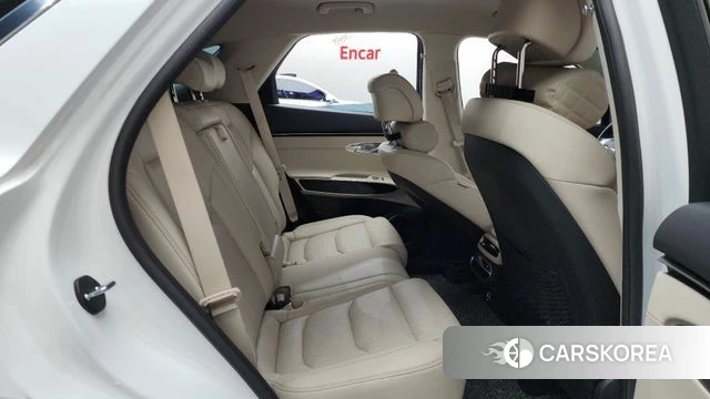 Genesis GV70 2024 Белый из Кореи, фото 2