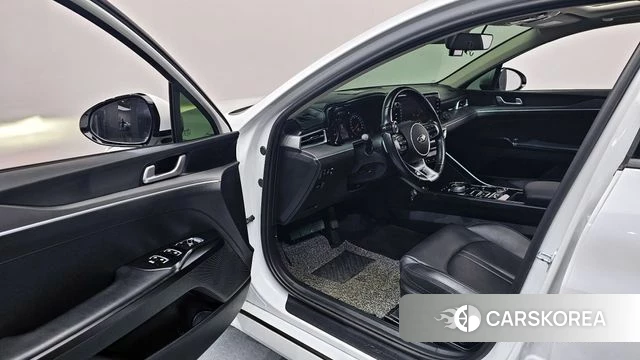 Kia K5 3rd generation 2021 Белый из Кореи, фото 2