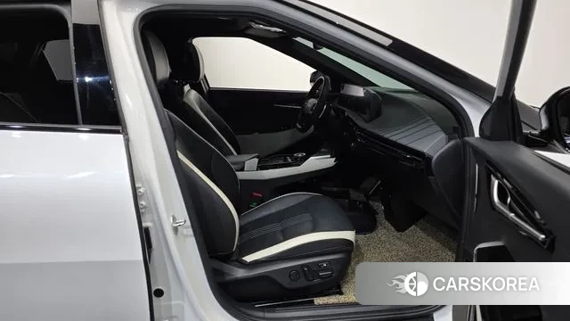 Kia EV6 2022 Белый из Кореи, фото 2