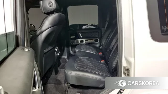 Mercedes-Benz G-Class W463b 2021 Белый из Кореи, фото 2