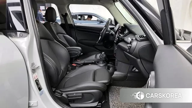 Mini Cooper 2020 Серебристо-серый из Кореи, фото 2