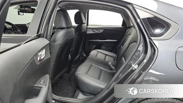 Kia The New K3 2nd generation 2021 Серый из Кореи, фото 2