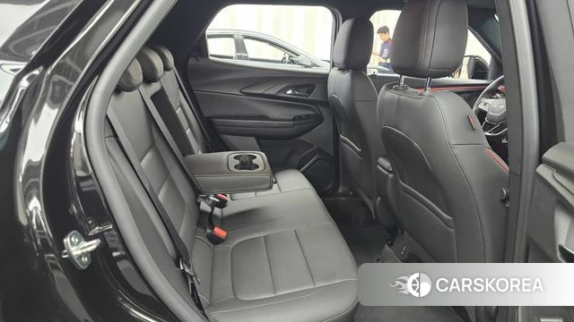 Chevrolet (GM Daewoo) The New Trail Blazer 2023 Черный из Кореи, фото 2