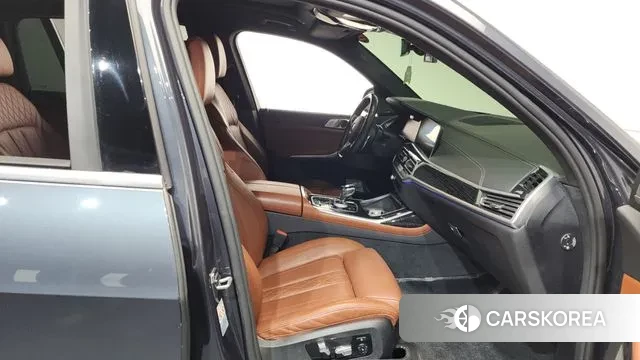 BMW X7 (G07) 2021 Серый из Кореи, фото 2